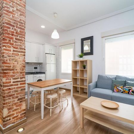 Ferienwohnung Guestready - Mais Um Tijolo Na Parede Madrid Exterior foto